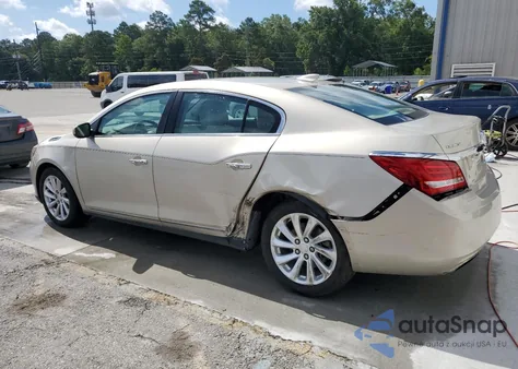 2015 Buick Lacrosse из США, поврежденный, VIN 1G4GA5G34FF201846